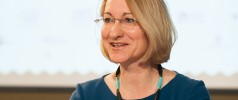 Lielā Kristapa preses konferencē viesus uzrunā kultūras ministre